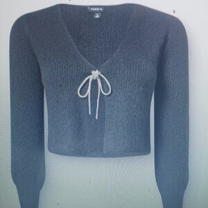 Brand New With Tags Never Opened Vegan Cashmere  Yarn Shrug Silhouette Torrid 5